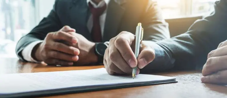 Oferta-y-contrato-de-trabajo-p365063-m1120985-768x334_w100